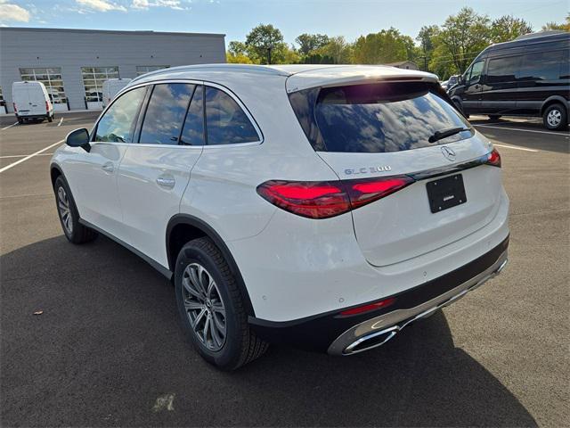 new 2026 Mercedes-Benz GLC 300 car