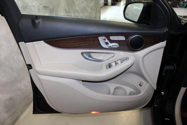 used 2022 Mercedes-Benz GLC 300 car, priced at $34,991