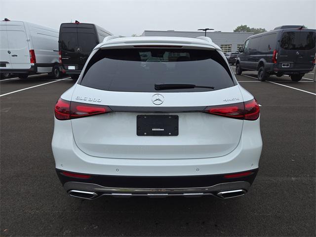 new 2026 Mercedes-Benz GLC 300 car, priced at $62,310