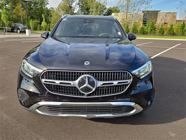 new 2025 Mercedes-Benz GLC 300 car, priced at $54,150