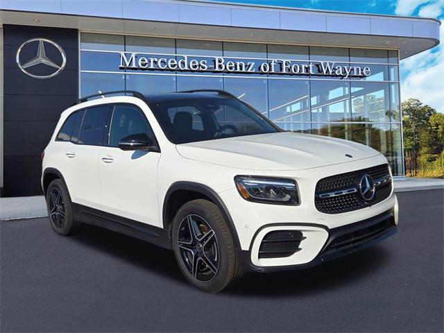 new 2024 Mercedes-Benz GLB 250 car, priced at $53,460