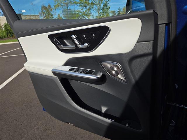 new 2026 Mercedes-Benz GLC 300 car, priced at $64,860