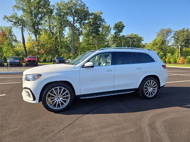 new 2025 Mercedes-Benz GLS 450 car, priced at $105,890
