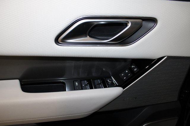 used 2019 Mercedes-Benz GLC 300 car, priced at $20,991