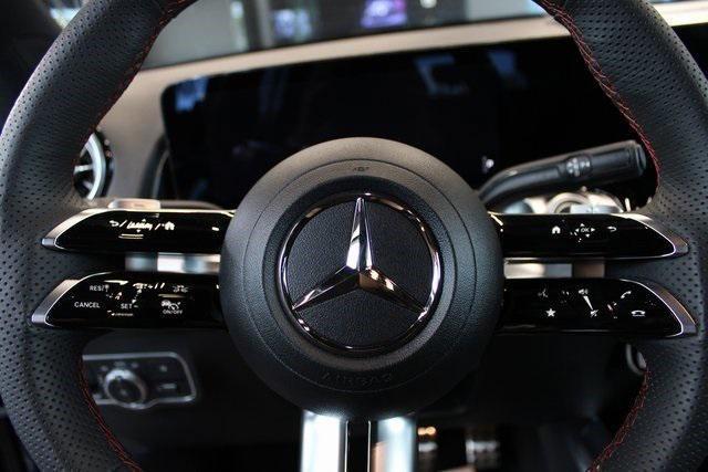 new 2024 Mercedes-Benz GLB 250 car, priced at $56,400
