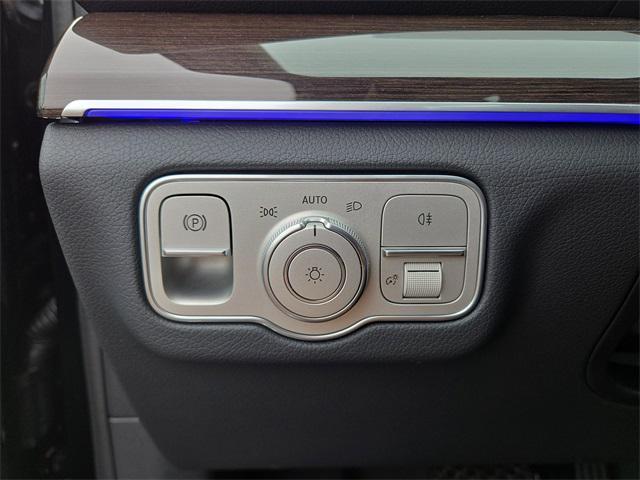 new 2026 Mercedes-Benz GLE 450 car, priced at $77,150