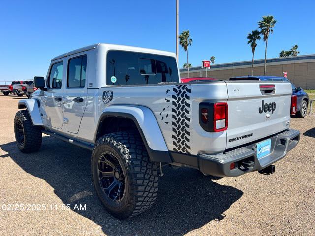 used 2022 Jeep Gladiator car, priced at $35,513