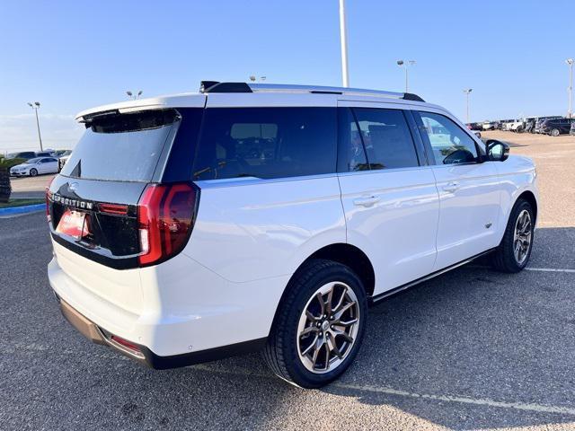 new 2025 Ford Expedition car, priced at $88,335