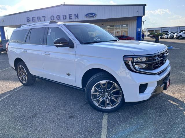 new 2025 Ford Expedition car, priced at $88,335