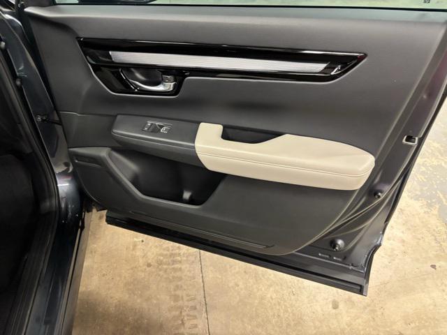 used 2023 Honda CR-V car, priced at $28,530