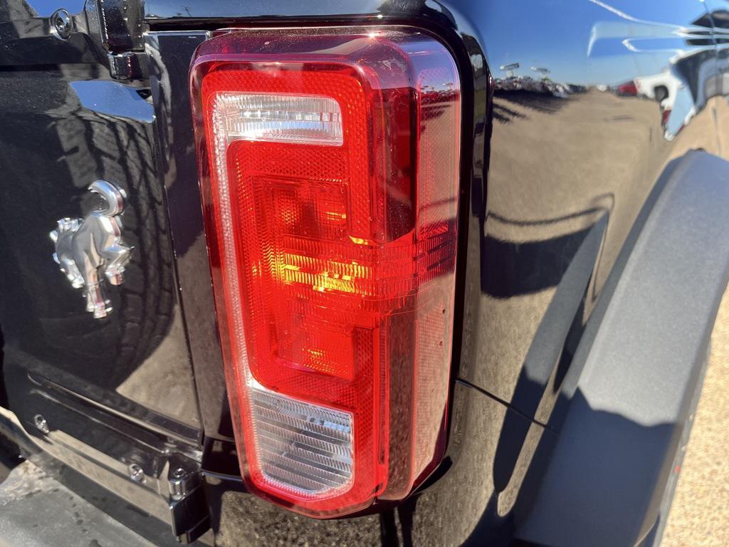 new 2025 Ford Bronco car, priced at $45,470