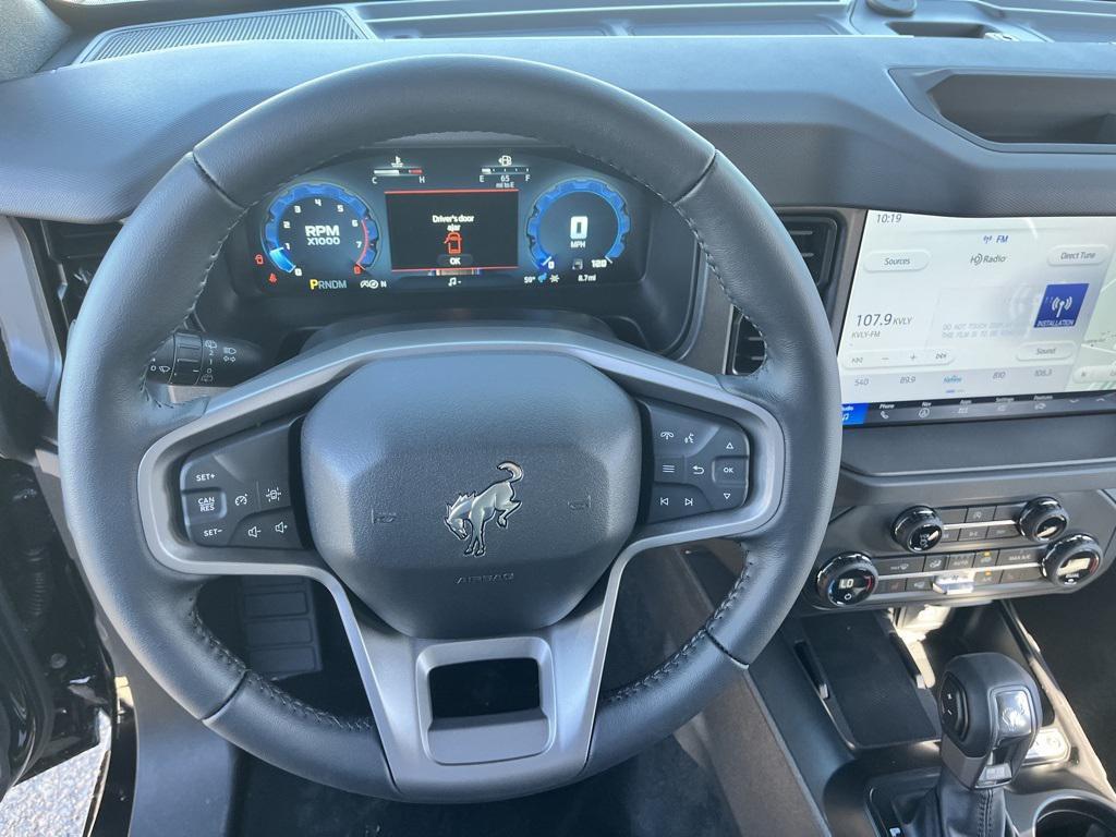 new 2025 Ford Bronco car, priced at $45,470