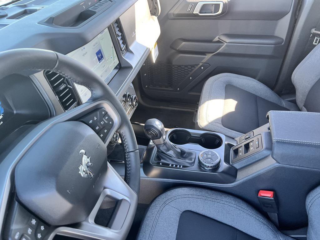 new 2025 Ford Bronco car, priced at $45,470