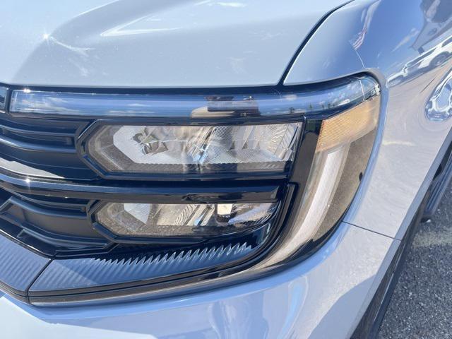 new 2025 Ford Expedition car, priced at $74,580