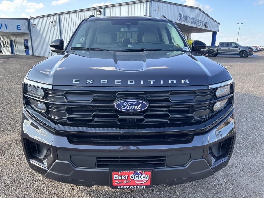new 2025 Ford Expedition car, priced at $71,080