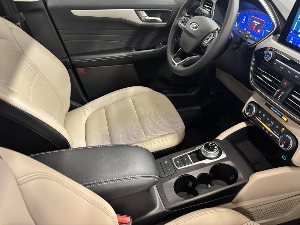 used 2022 Ford Escape car, priced at $20,407