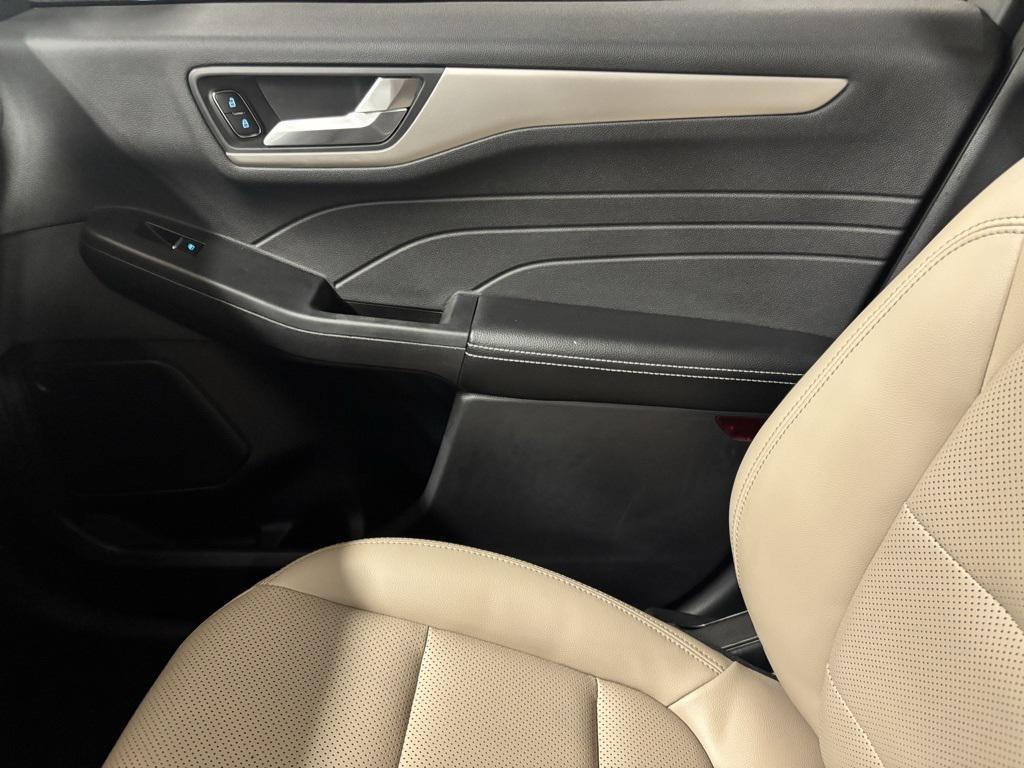 used 2022 Ford Escape car, priced at $20,407