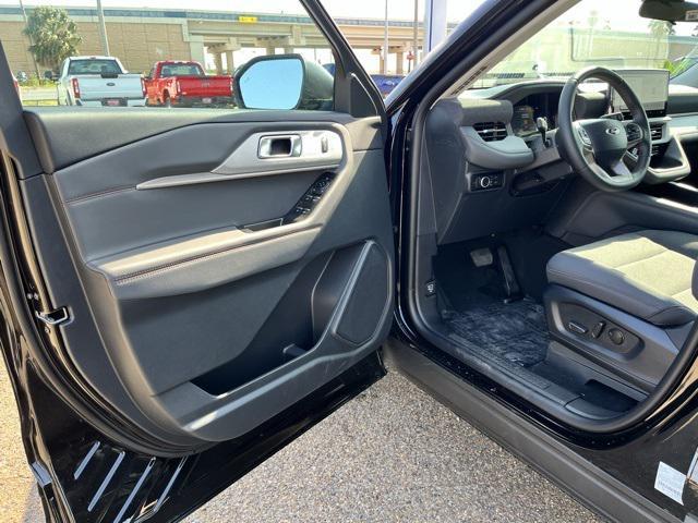 new 2026 Ford Explorer car, priced at $42,280