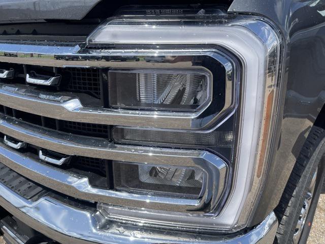 new 2025 Ford F-350 car, priced at $82,125