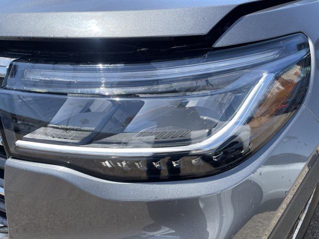 new 2025 Ford Explorer car, priced at $44,810