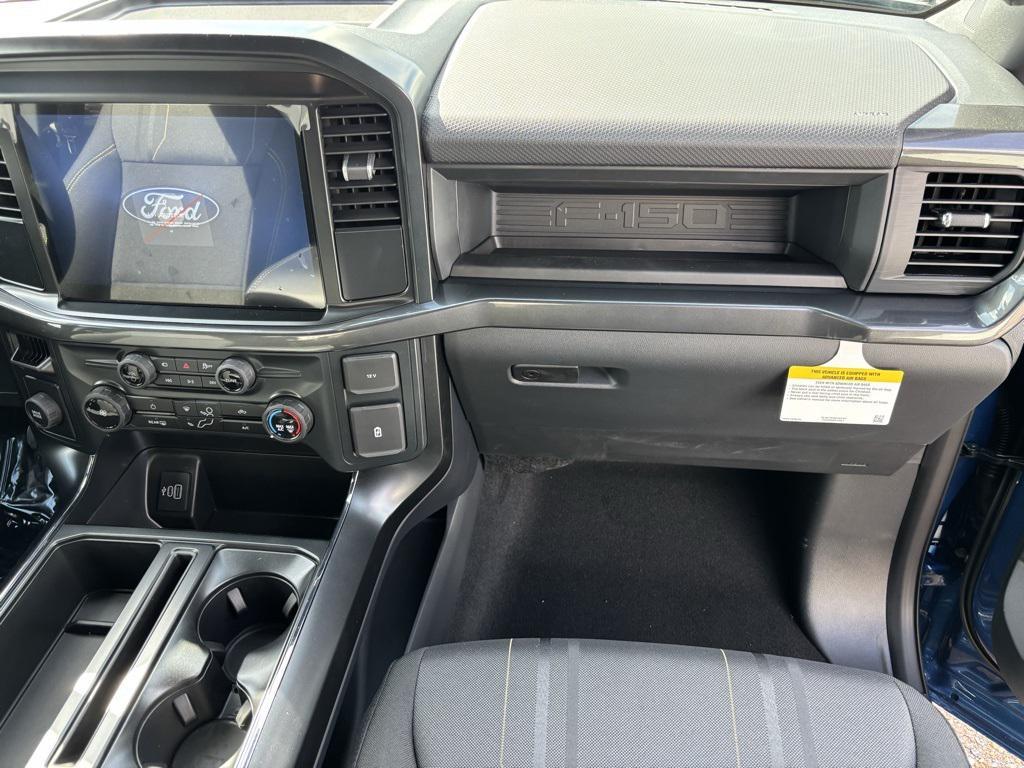 new 2025 Ford F-150 car, priced at $43,267