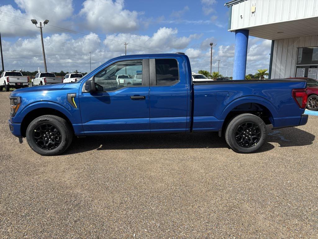 new 2025 Ford F-150 car, priced at $43,267