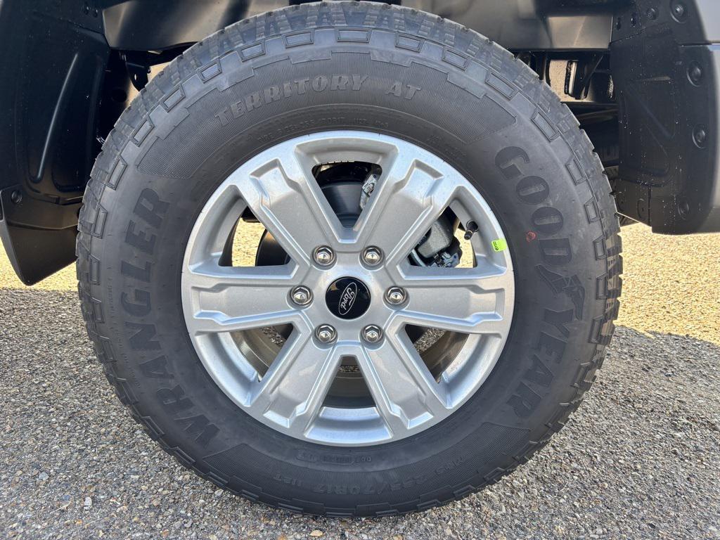 new 2025 Ford Ranger car, priced at $33,925