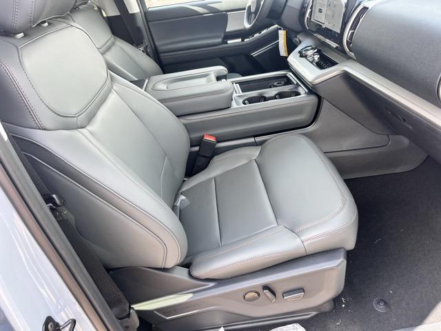 new 2025 Ford Expedition car, priced at $71,740