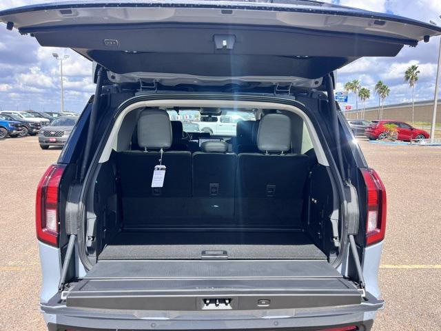 new 2025 Ford Expedition car, priced at $71,740