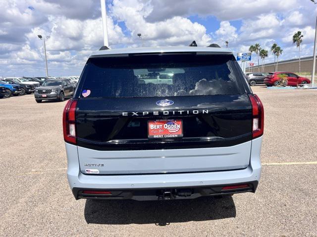 new 2025 Ford Expedition car, priced at $71,740