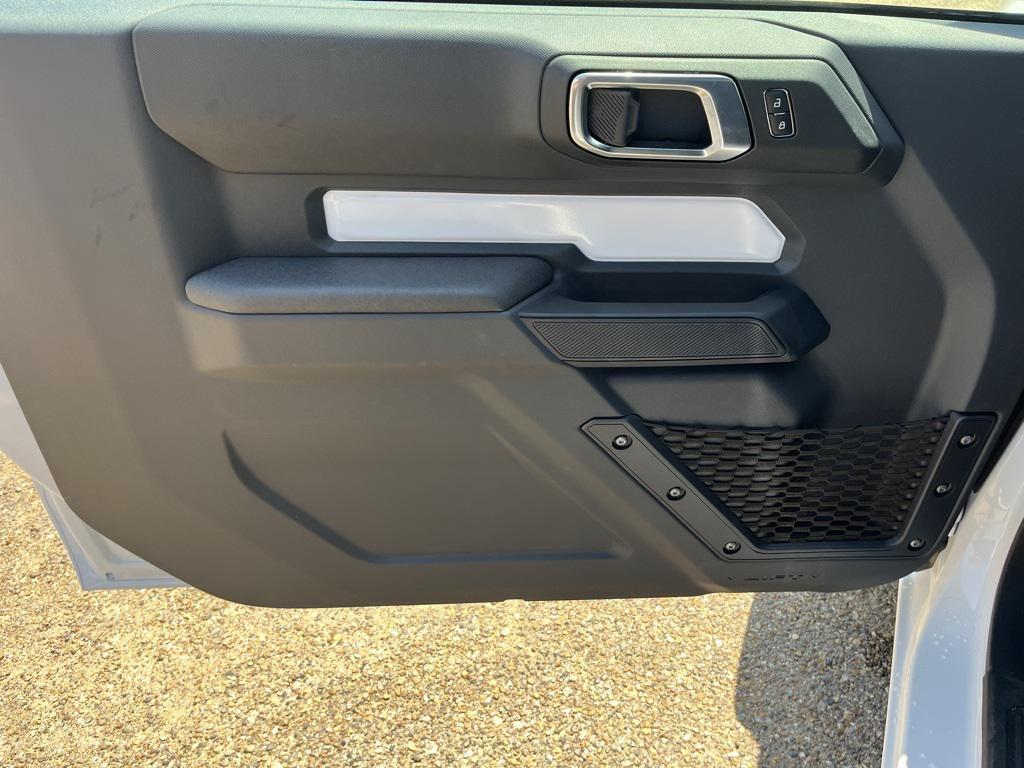 new 2025 Ford Bronco car, priced at $41,785