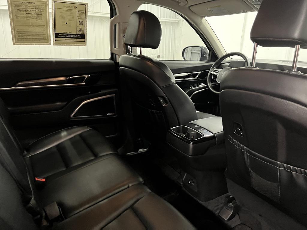 used 2024 Kia Telluride car, priced at $31,114