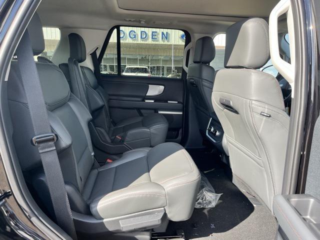 new 2025 Ford Expedition car, priced at $69,840