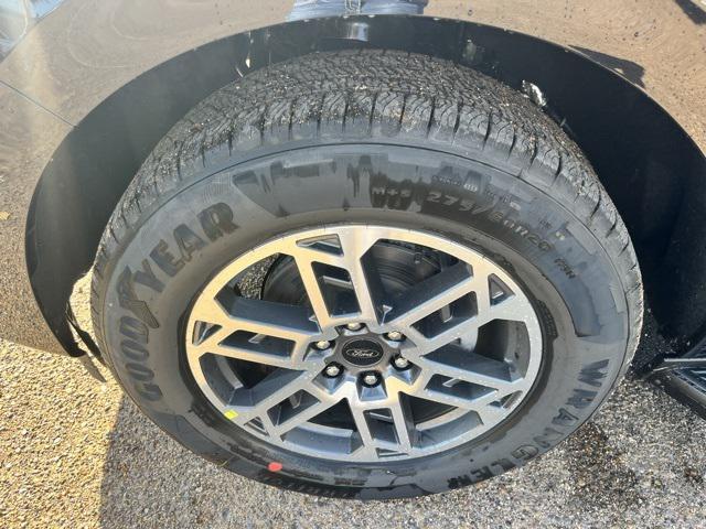 new 2025 Ford Expedition car, priced at $69,840