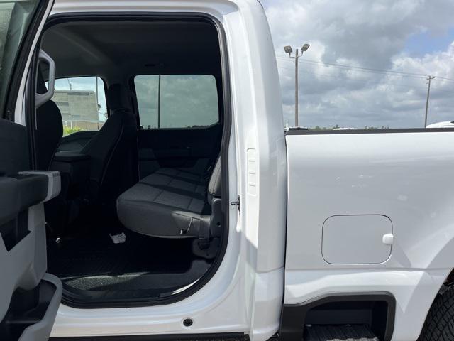 new 2025 Ford F-250 car, priced at $67,270