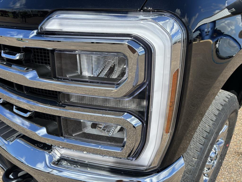 new 2025 Ford F-250 car, priced at $86,539