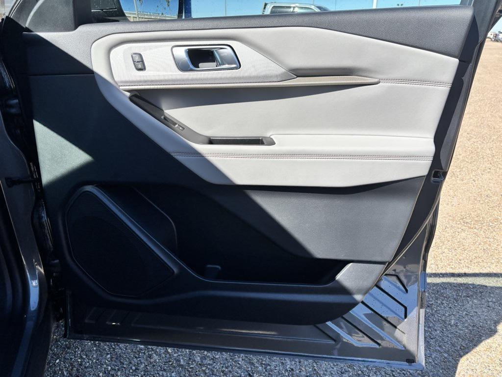 new 2026 Ford Explorer car, priced at $45,425
