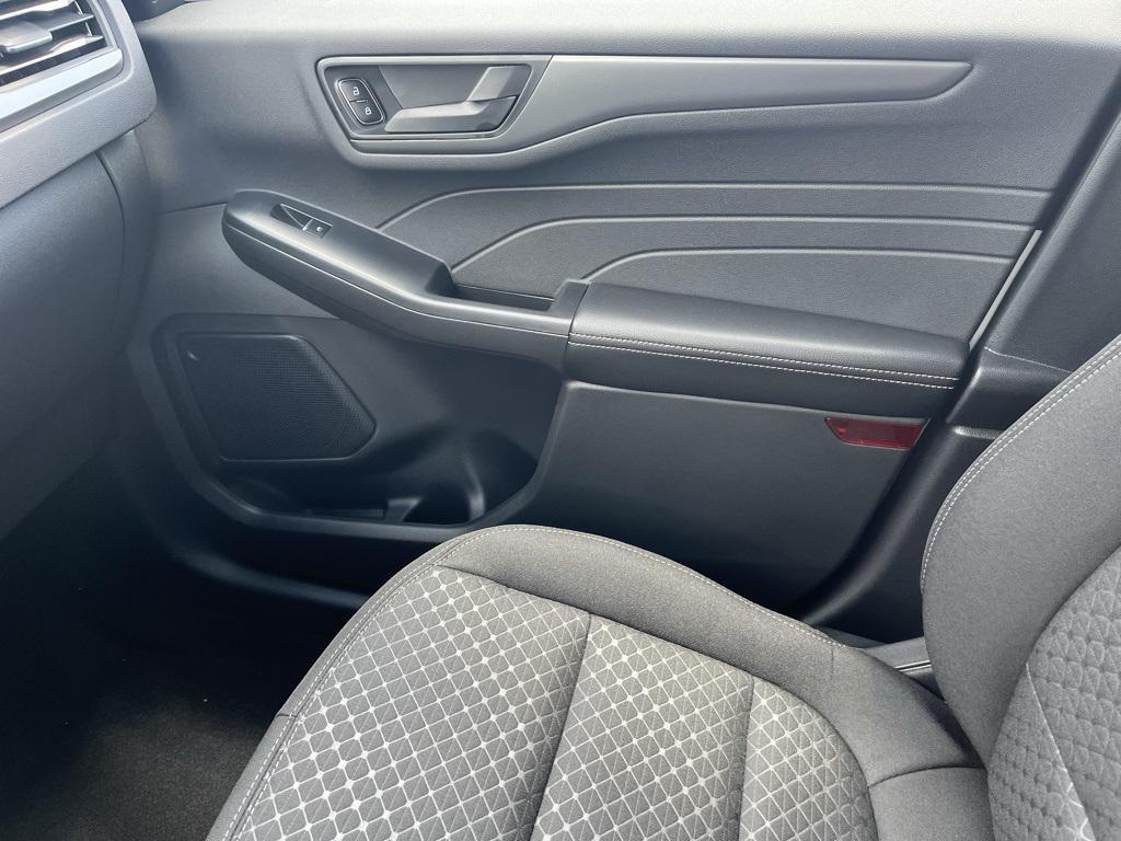 new 2025 Ford Escape car, priced at $28,505