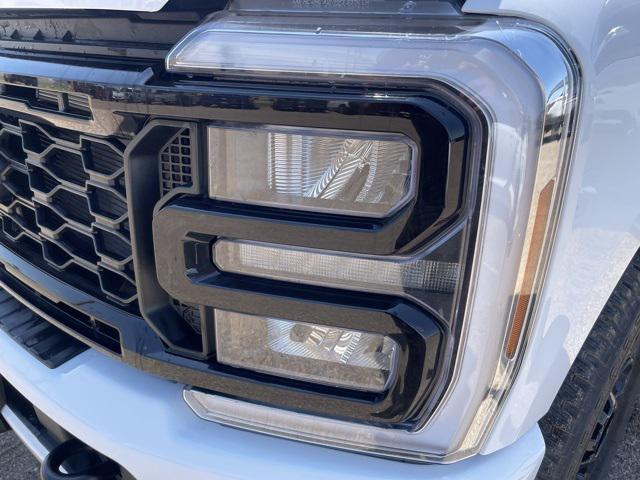 new 2025 Ford F-250 car, priced at $77,120