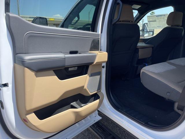 new 2025 Ford F-250 car, priced at $77,120