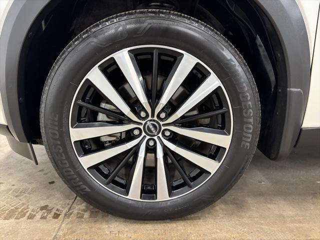 used 2023 Nissan Pathfinder car, priced at $37,528