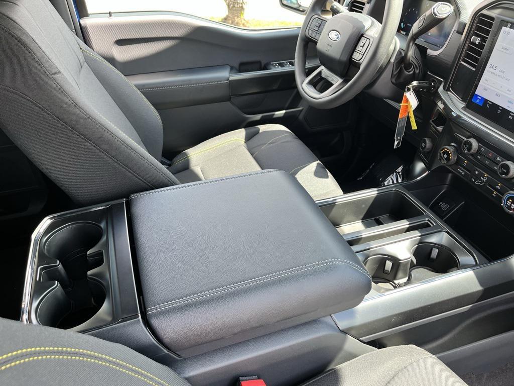 new 2025 Ford F-150 car, priced at $51,815