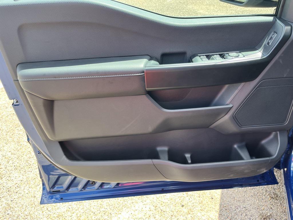 new 2025 Ford F-150 car, priced at $51,815