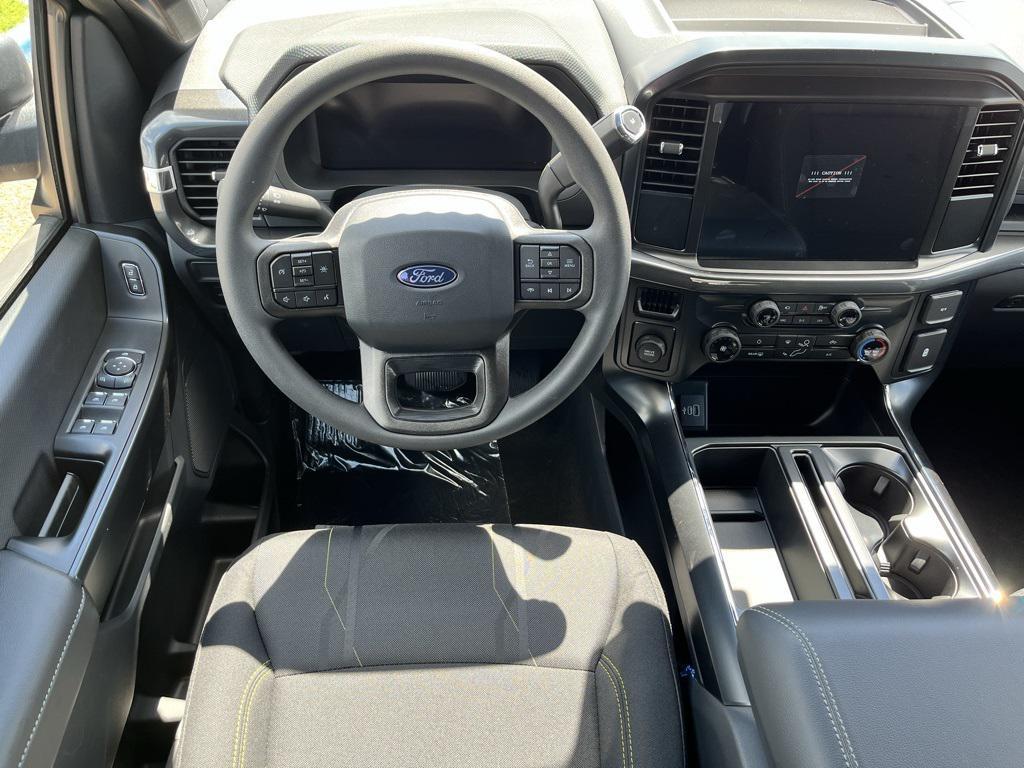 new 2025 Ford F-150 car, priced at $51,815