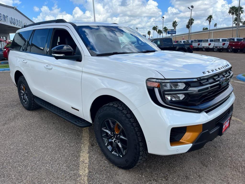 new 2025 Ford Expedition car, priced at $85,135
