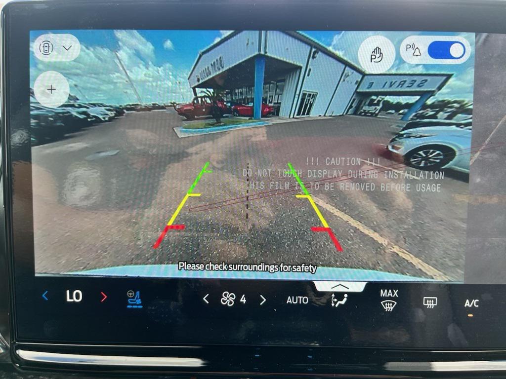 new 2025 Ford Expedition car, priced at $85,135