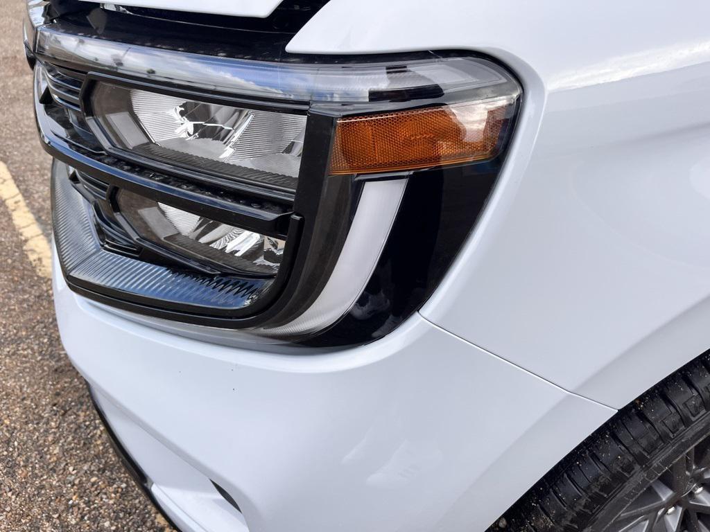 new 2025 Ford Expedition car, priced at $84,730