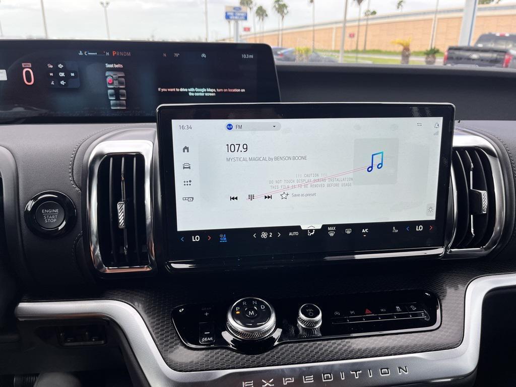 new 2025 Ford Expedition car, priced at $84,730