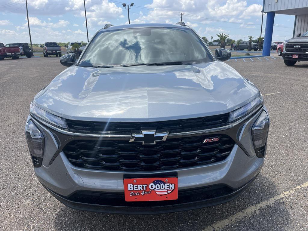 used 2024 Chevrolet Trax car, priced at $24,066