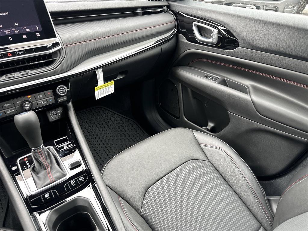 new 2026 Jeep Compass car, priced at $33,803